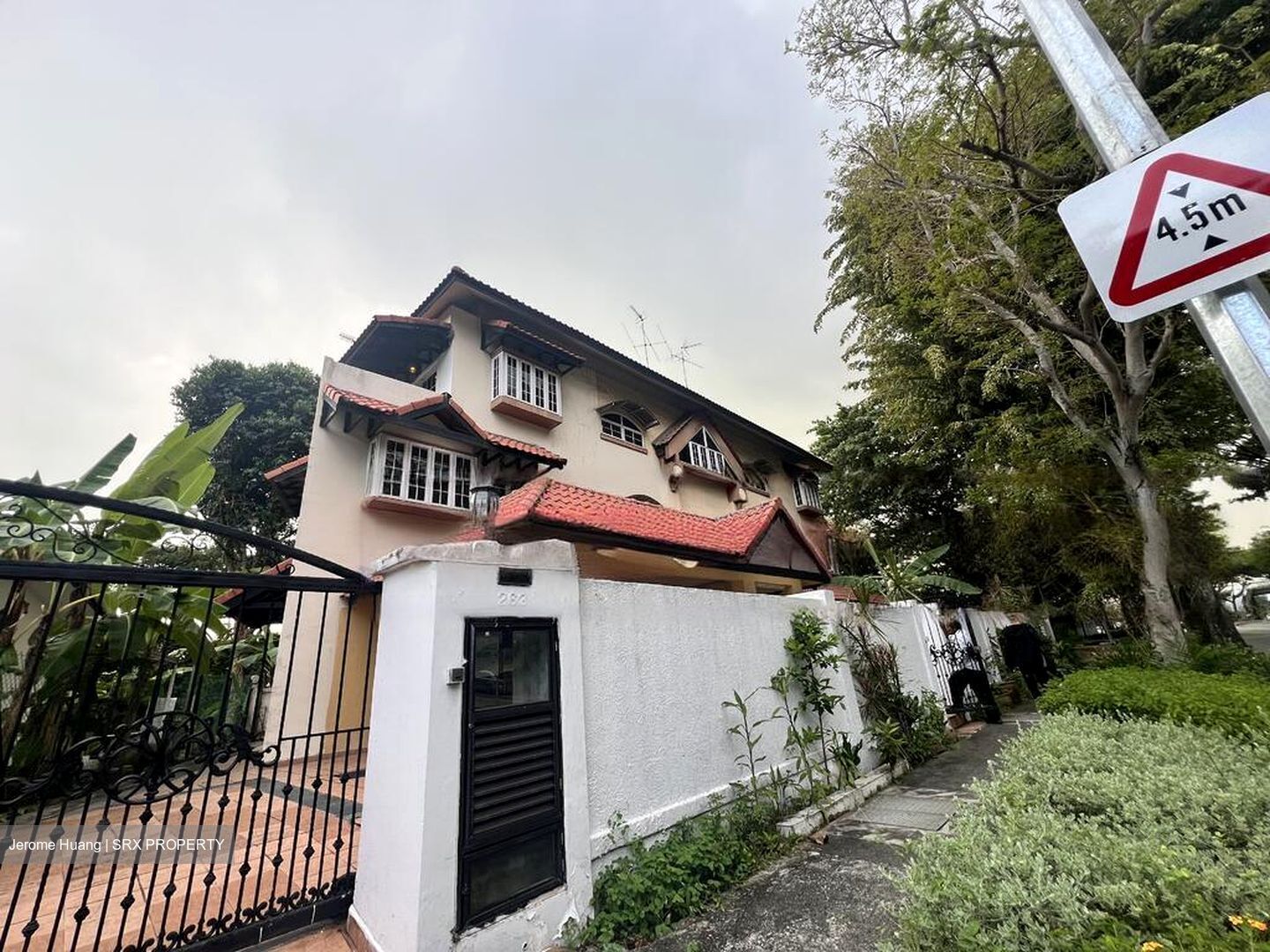 Pasir Panjang Road (D5), Detached #447175511